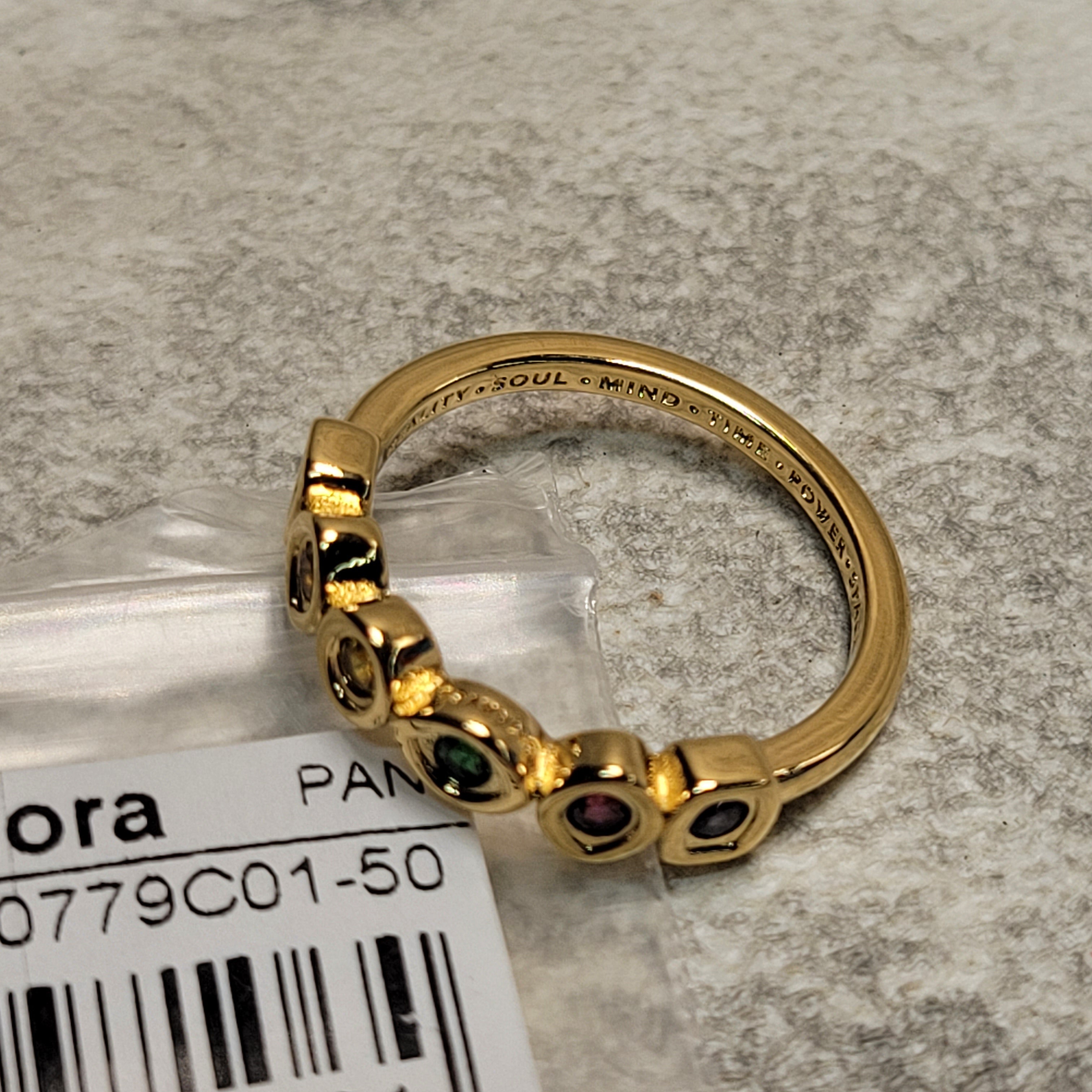 Pandora Marvel The Avengers Infinity Stones Ring, Sz 6 (7834427293934)